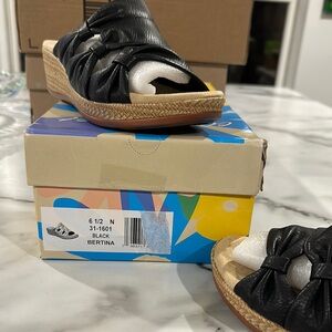 Black Bertina Wedge Sandals